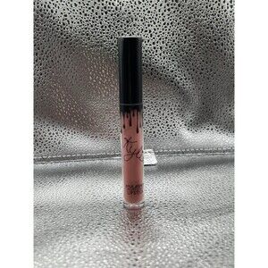 Kylie Cosmetics Velvet Liquid Lipstick Bare
